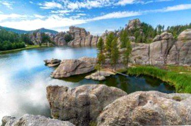25 Of the best places to visit in south dakota